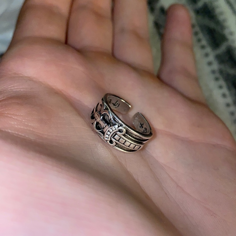 Chrome hearts sword ring